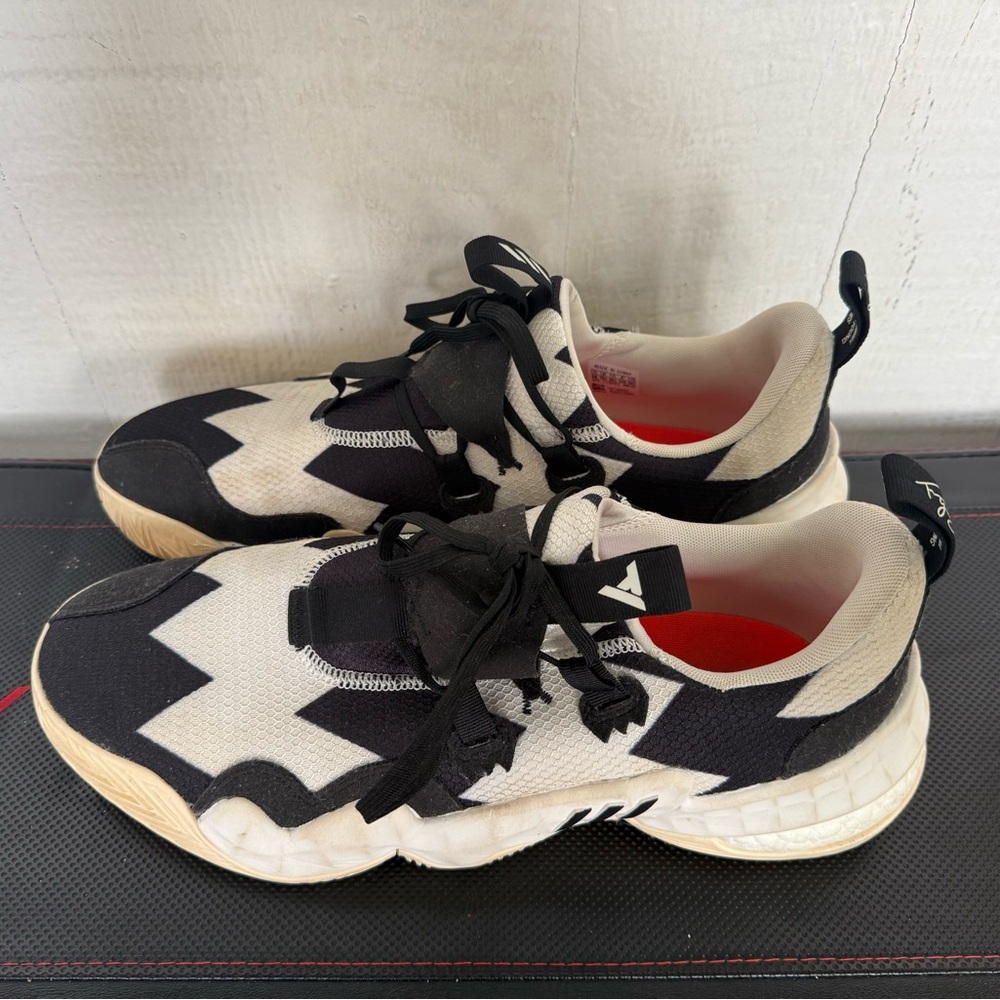 Adidas x So So Def Recordings Trey Young 1 Basketball Shoes Size 14 Black White